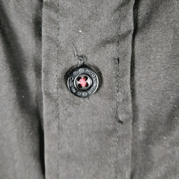 ENYCE | button up long sleeve collared shirt - Picture 2 of 7